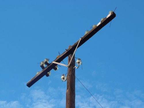 URBANISMO | BARRIO OLIVOS | Reclamo de Vecinos | Remoción de poste de luz|Expediente Nro 1030/2016
