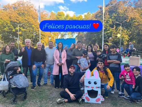 Pascuas en comunidad: alegría, juegos y encuentro vecinal en la Plaza Libertad de Olivos